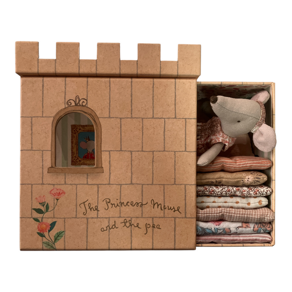Princess and the Pea Big Sister Mouse